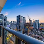 Modern Studio In Downtown Miami With Stunning City Views